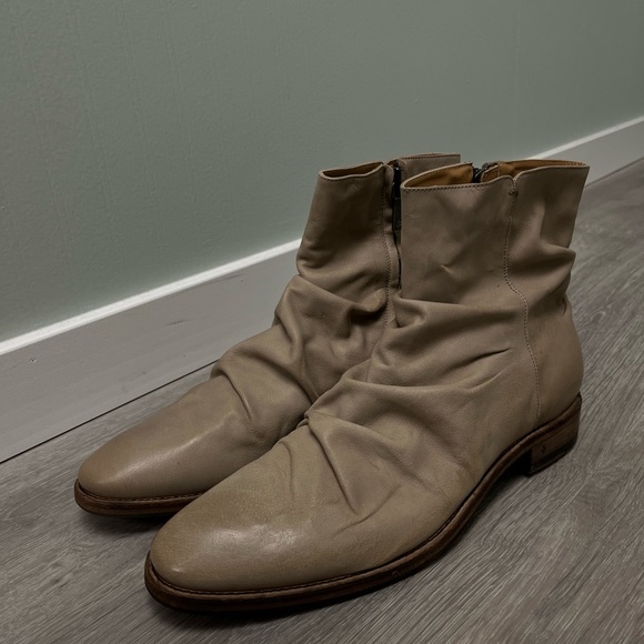 John Varvatos Richards Sharpei Leather Boot. Size 11 USA or EU 44